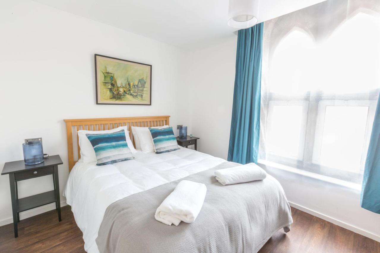 Chester Stays - Lovely Apartment In The Heart Of Chester With Free Parking Exterior photo